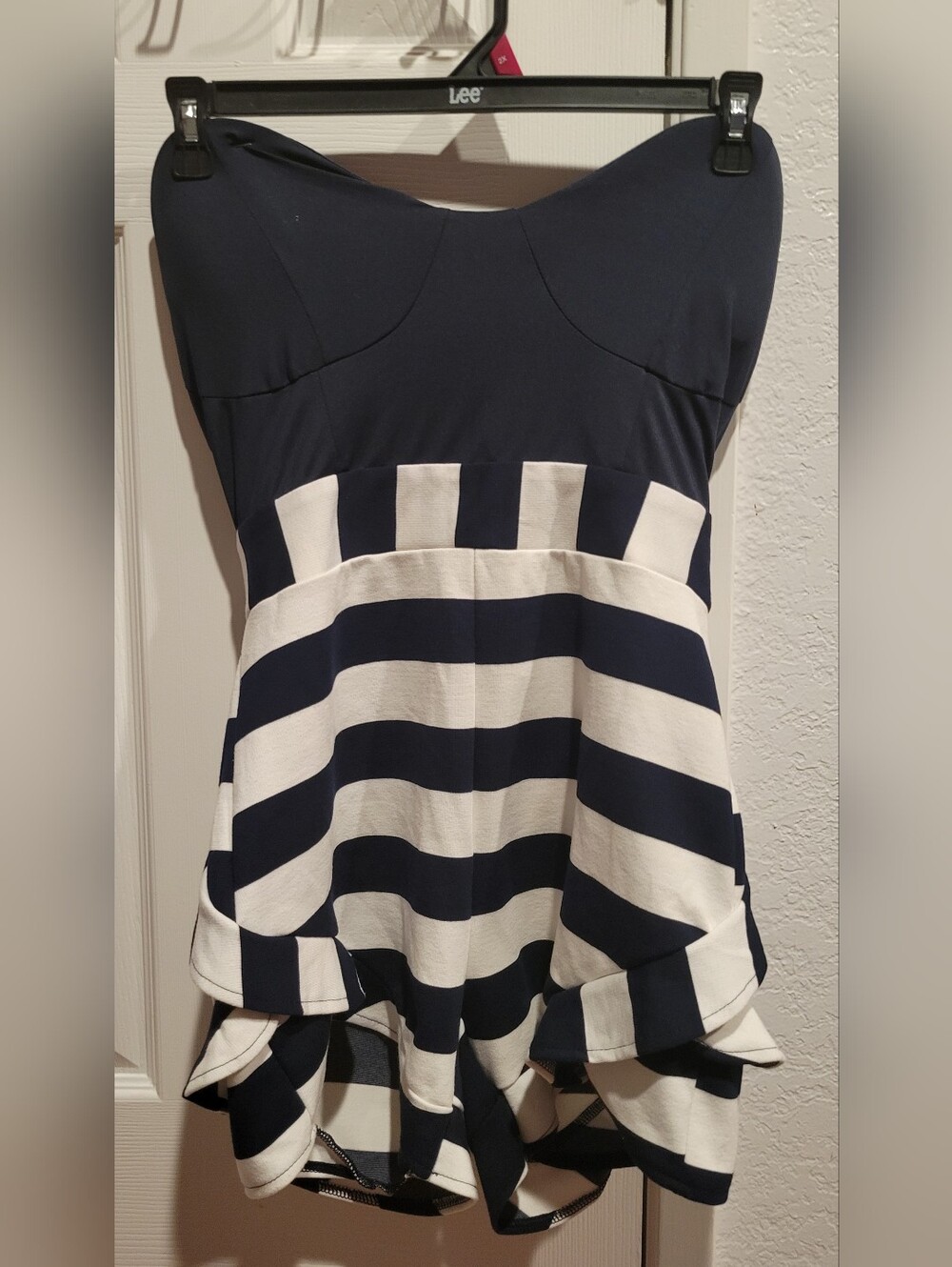 Zeagoo Navy and White Strapless Peplum Camisole